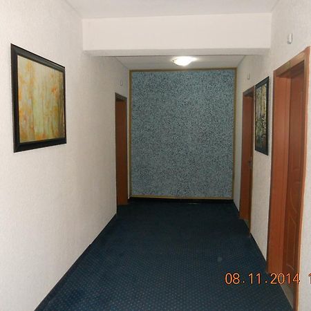 Family Hotel Helios Sevlievo Exterior photo